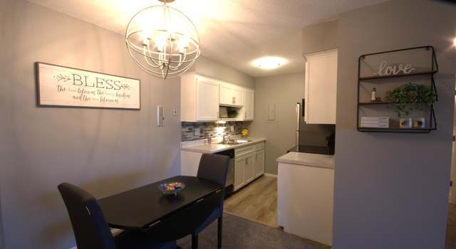 Photo of 2720 Dale St N Unit C212, Roseville, MN 55113