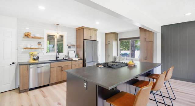 Photo of 6137 Lee Ave N, Brooklyn Center, MN 55429