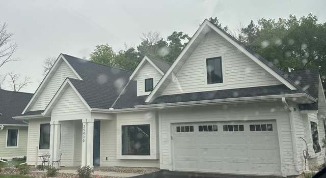 Photo of 25430 Park Ln, Shorewood, MN 55331
