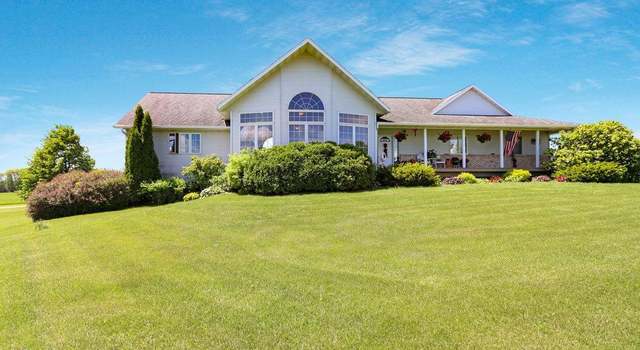 Photo of 392 27th St, Dovre Twp, WI 54757
