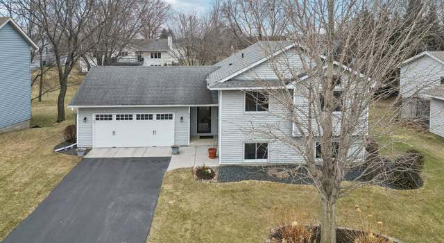 Photo of 936 Jefferson Ln, Eagan, MN 55123