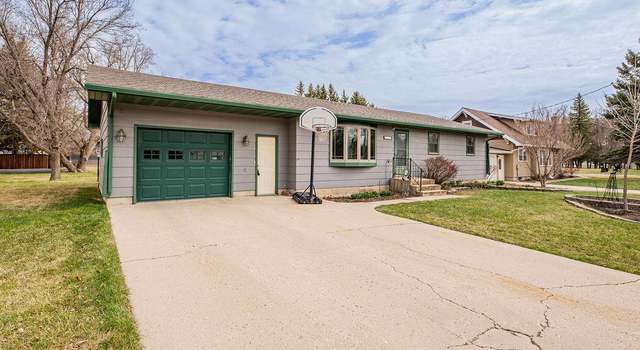 Photo of 207 Jackson Ave E, Lisbon, ND 58054
