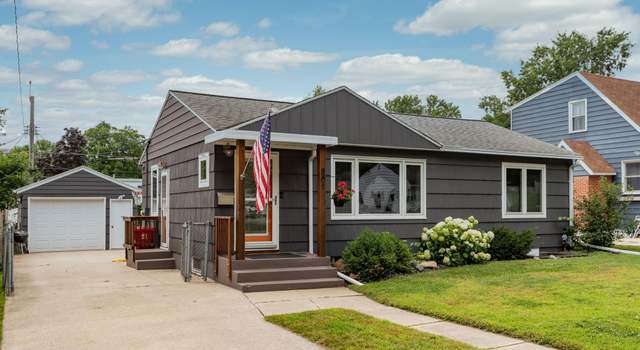 Photo of 801 16th Ave NE, Rochester, MN 55906