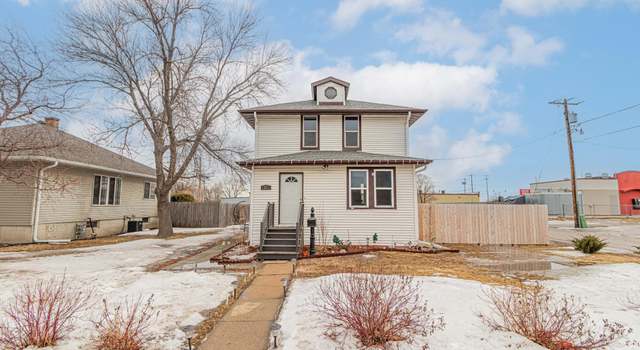 Photo of 11 Center St, Fargo, ND 58078