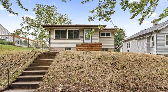 Photo of 278 Haskell St E, West Saint Paul, MN 55118