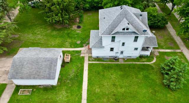 Photo of 506 3rd St SW, Wadena, MN 56482