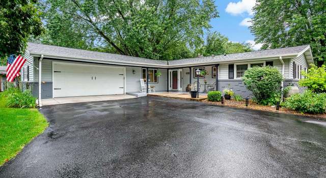 Photo of 2091 Kenwood Dr E, Saint Paul, MN 55117
