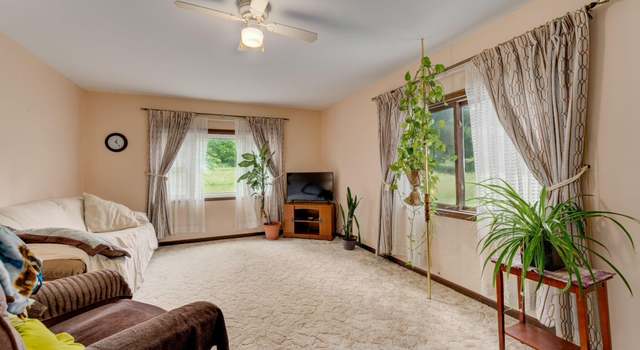 Photo of 738 Duffy St, Boyceville, WI 54725