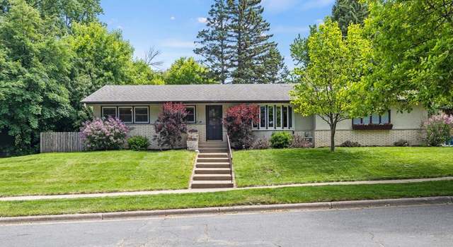 Photo of 20 Logan Ave E, West Saint Paul, MN 55118
