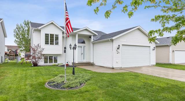 Photo of 909 Homestead Ct, West Fargo, ND 58078