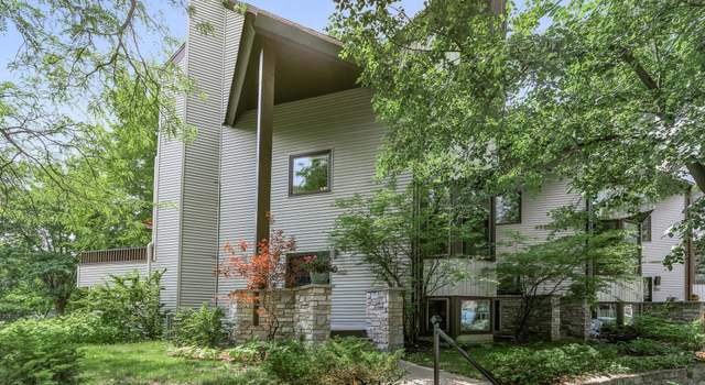 Photo of 302 Selby Ave, Saint Paul, MN 55102