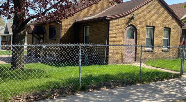Photo of 2002 Birch St, Eau Claire, WI 54703