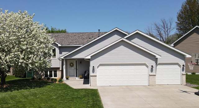 Photo of 7062 Eagle Trl, Centerville, MN 55038