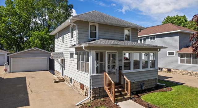 Photo of 473 W 4th St, Winona, MN 55987