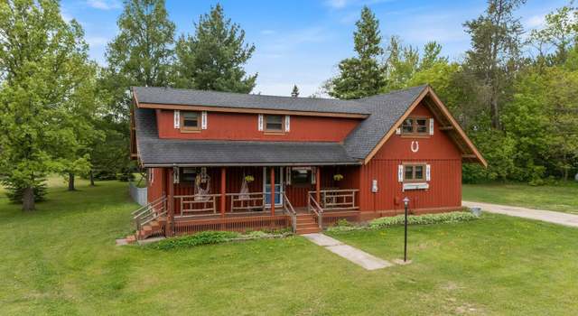 Photo of 989 Trout Lake Rd, Coleraine, MN 55709