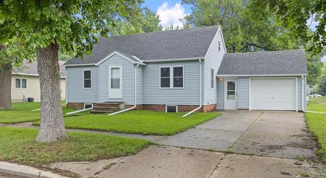 Photo of 203 Cherry St, Milroy, MN 56263