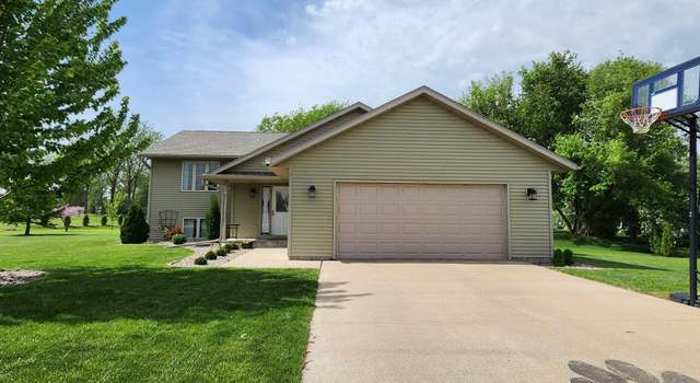 Photo of 610 3rd Ave NE, Plainview, MN 55964