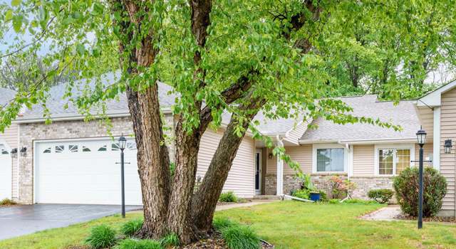 Photo of 532 Sterling St S, Maplewood, MN 55119