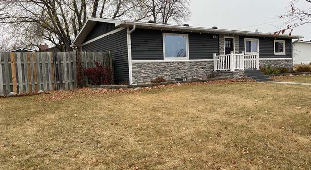 Photo of 802 Maple St, Lisbon, ND 58054