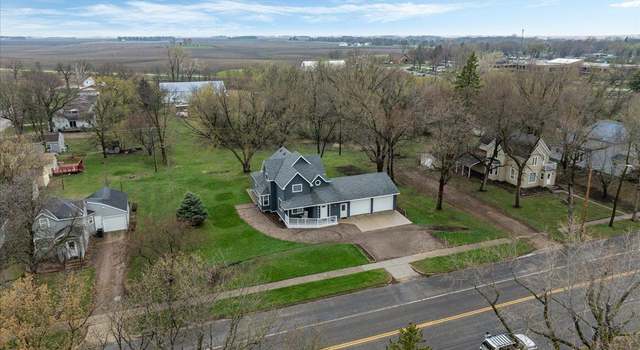 Photo of 520 W 1st St S, Cottonwood, MN 56229