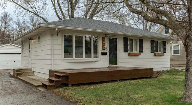 Photo of 2204 18th St NW, Rochester, MN 55901