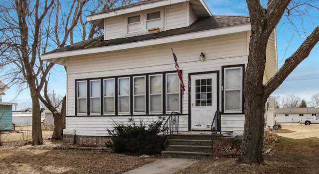 Photo of 128 Lulu Ave E, Almena, WI 54805