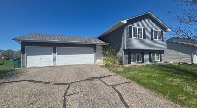 Photo of 205 6th St, Green Isle, MN 55338