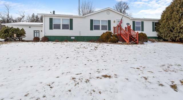 Photo of 425 Tower Ln, Balsam Lake, WI 54810
