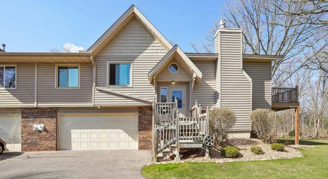 Photo of 4548 Galtier St, Shoreview, MN 55126