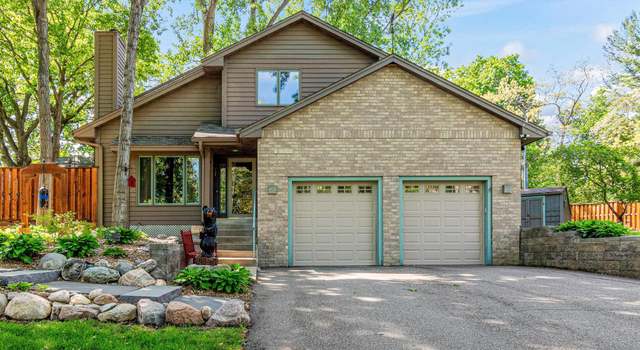 Photo of 2195 Bayview Pl, Orono, MN 55391