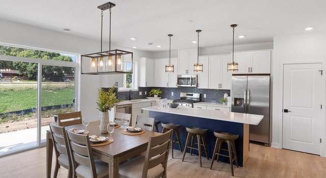 Photo of 13587 Hollybrook Dr, Apple Valley, MN 55124