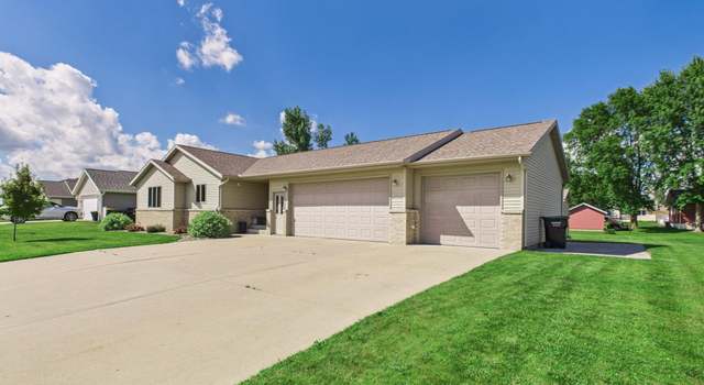 Photo of 111 9th St SE, Freeport, MN 56331