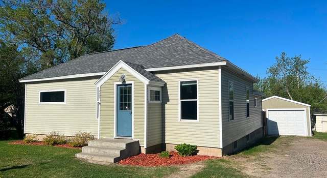 Photo of 525 SE 4th St, Deer River, MN 56636