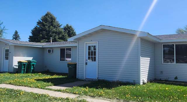 Photo of 303  & 305 1st St SE, Gwinner, ND 58040