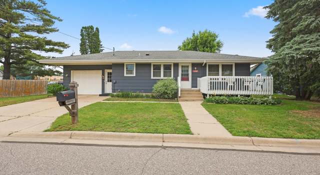 Photo of 130 Chestnut St E, Annandale, MN 55302