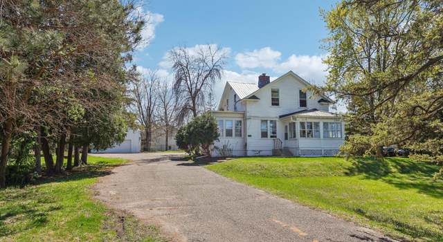 Photo of 1908 County Road E E, White Bear Lake, MN 55110
