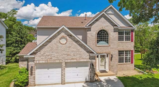 Photo of 2722 Autumn Woods Dr, Chaska, MN 55318