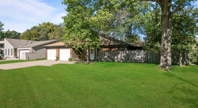 Photo of 2980 Rice Creek Ter, New Brighton, MN 55112