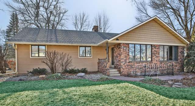 Photo of 840 4th St SW, Wells, MN 56097