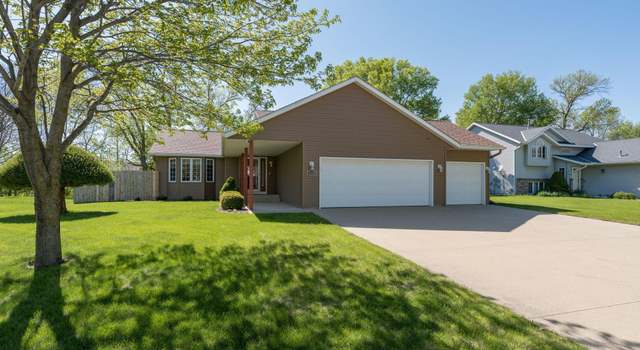 Photo of 2176 Eagle Ridge Dr, North Mankato, MN 56003