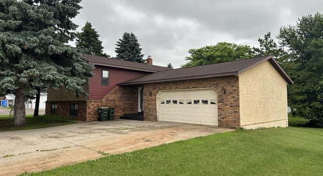 Photo of 163 West St, Saint Martin, MN 56376