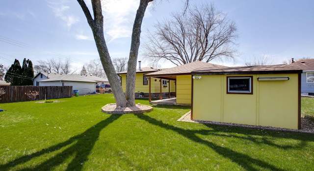 Photo of 5318 67th Ave N, Brooklyn Center, MN 55429