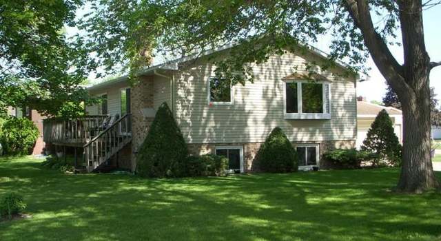 Photo of 725 49th Ave, Goodview, MN 55987