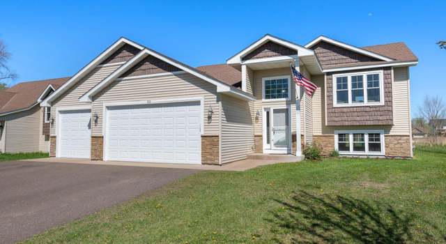 Photo of 775 Taft Loop S, Cambridge, MN 55008