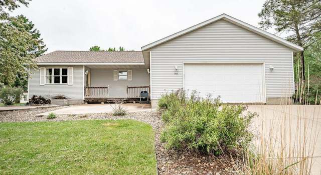 Photo of 702 E Campbell St, Ellsworth, WI 54011