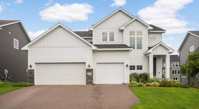 Photo of 10732 39th St N, Lake Elmo, MN 55042