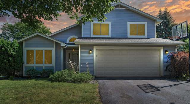 Photo of 17378 Ionia Path, Lakeville, MN 55044