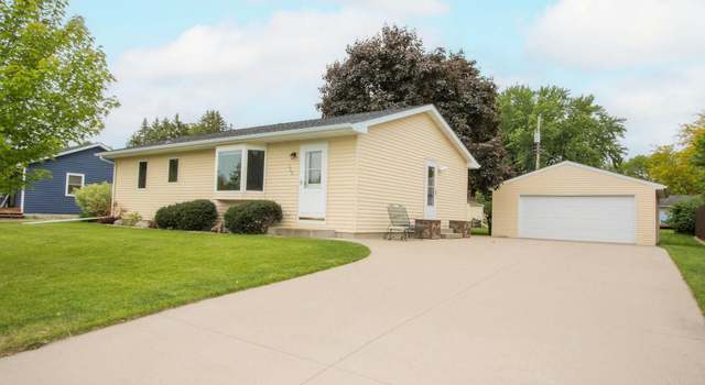 Photo of 113 Linda Dr, Eagle Lake, MN 56024