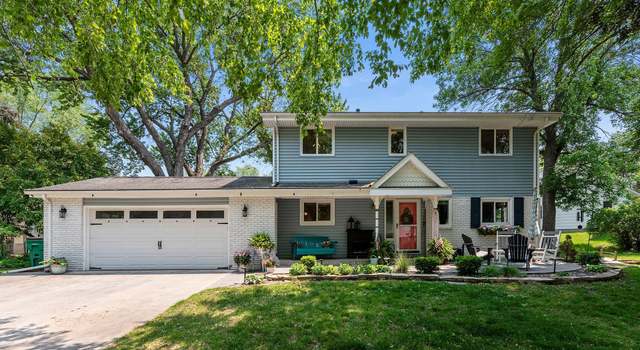 Photo of 2068 Thorndale Ave, Saint Paul, MN 55112