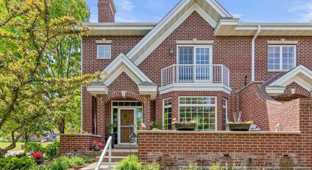Photo of 10830 Falling Water Ln Unit D, Woodbury, MN 55129